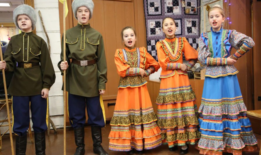 Народный фольклорный ансамбль «Росинка» — лауреаты «Казачьей станицы»